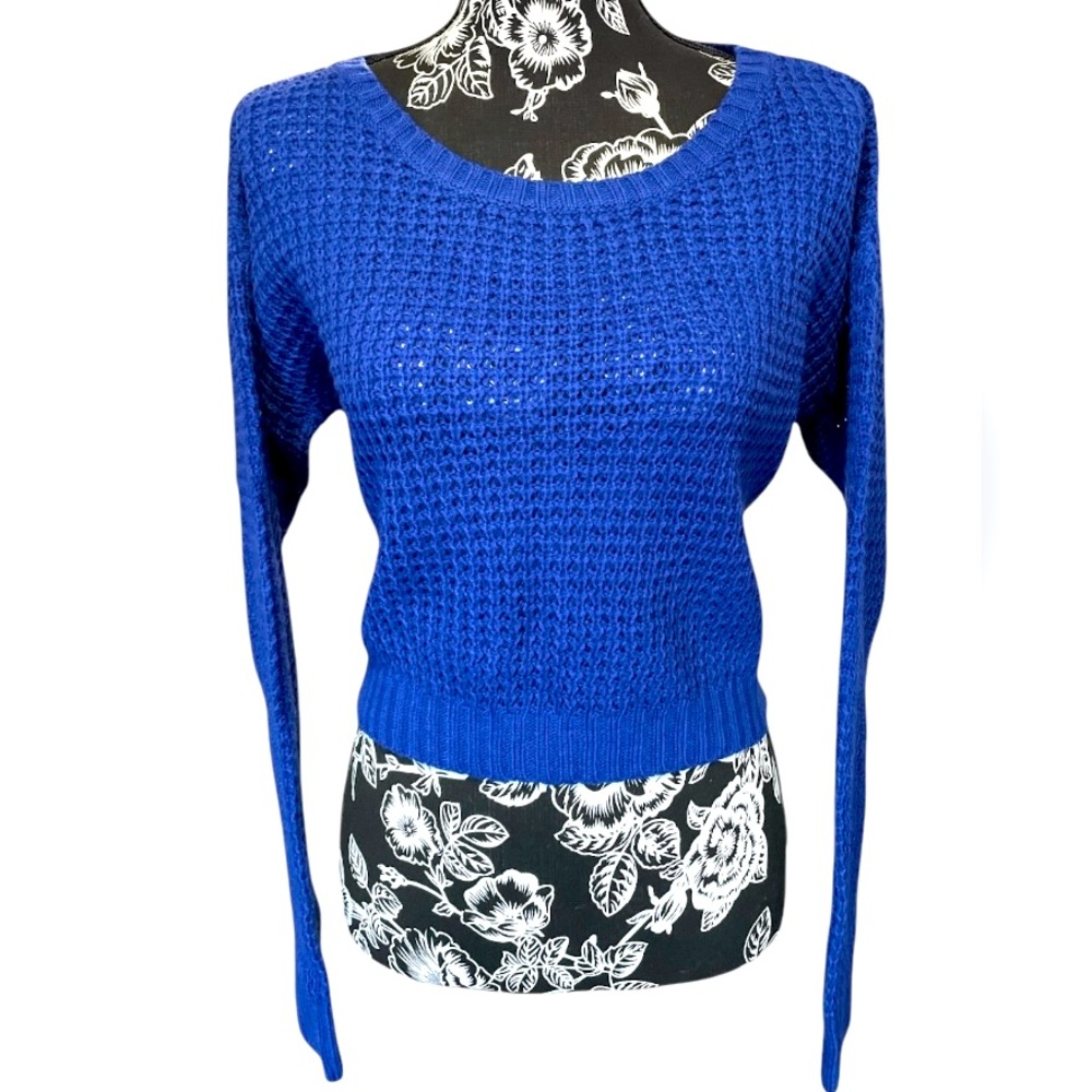 Touch Me Long Sleeve Crop Knitted Sweater Top-Size L-Blue